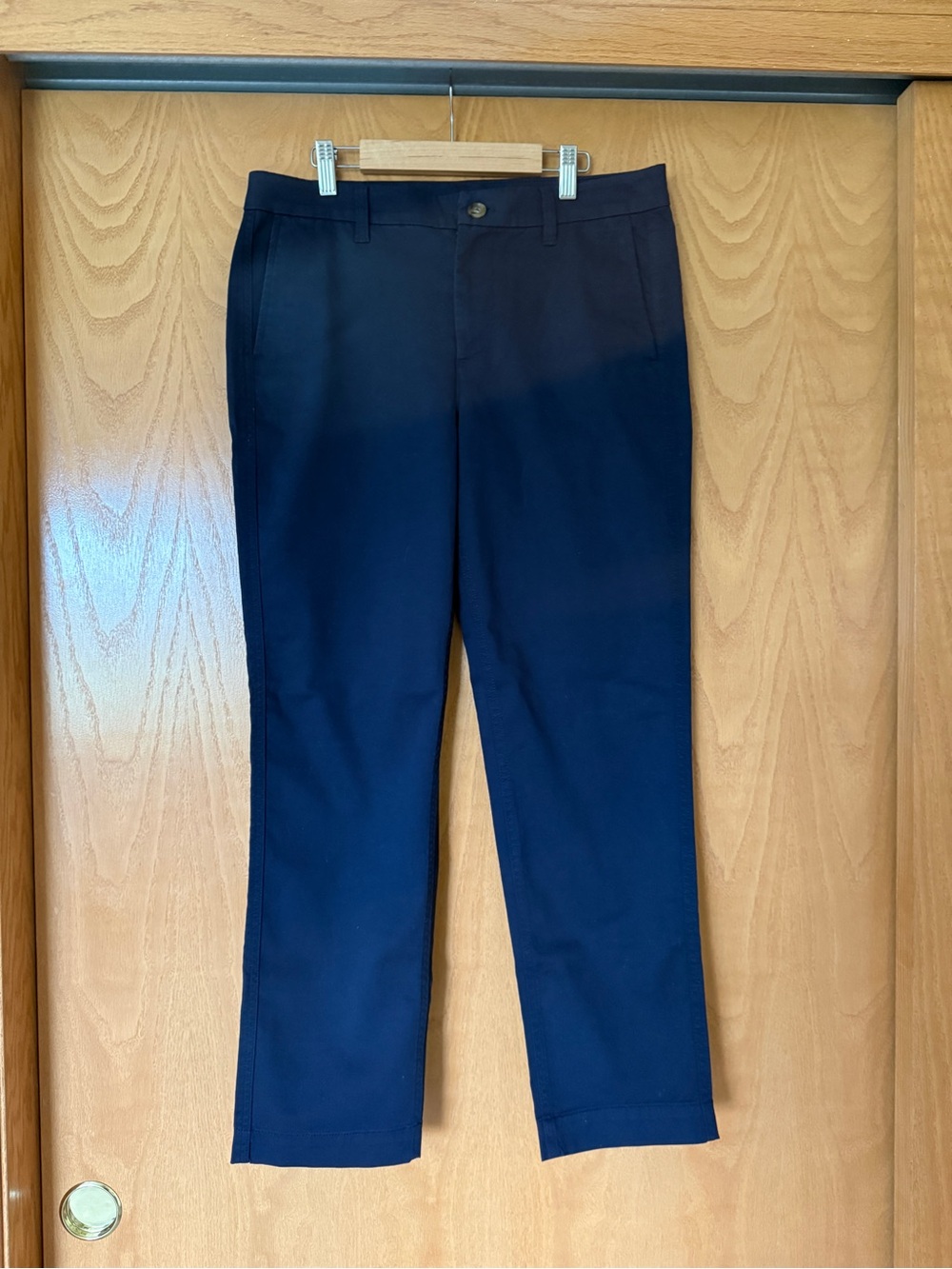 Brunello Cucinelli straight leg cotton pants. Size 6/M. New!